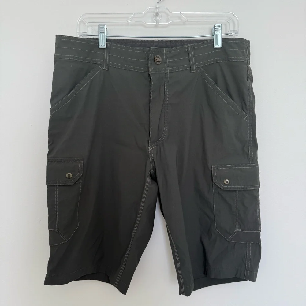 Kuhl Dark Green Casual Outdoor Hiking Cargo Shorts Men's Size 34‎ Gorpcore